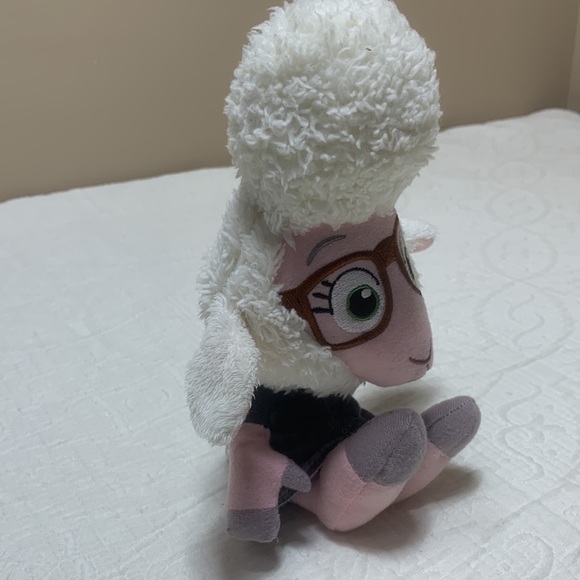 9” Zootopia Assistant Mayor Dawn Bellwether Plush by Toby - Picture 9 of 12
